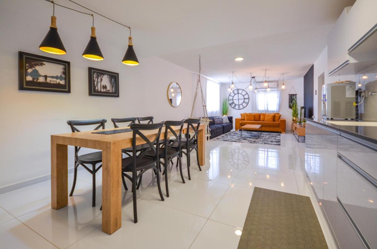 Yalarent Sunny 3Br Apt エイラート エクステリア 写真